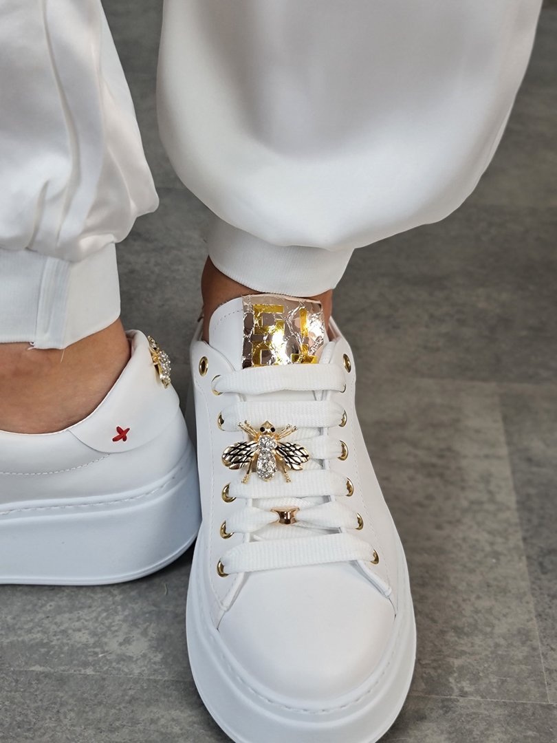 Кеды GIO+ с брошкой и пчелкой белые, фотография №2