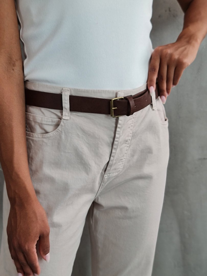 Брюки Please из ткани с коричневым ремешком кремовые, фотография №5
