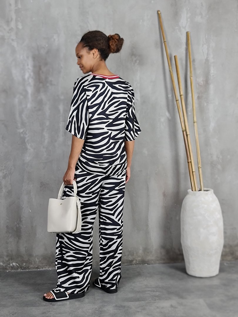 Костюм STAR футболка атласная и брюки черно-белый, фотография №3