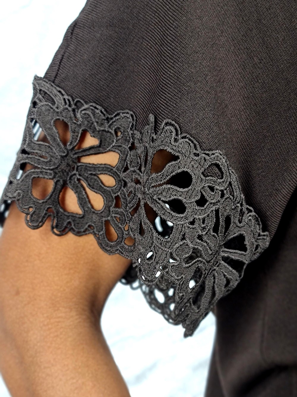 Поло Lara с вышивкой короткий рукав  шоколад, фотография №5