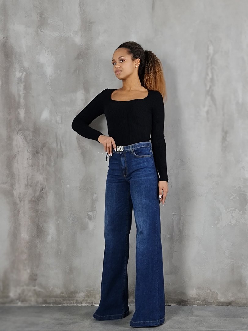 Джинсы Vicolo клёш и ремень с золотой пряжкой синие, фотография №2