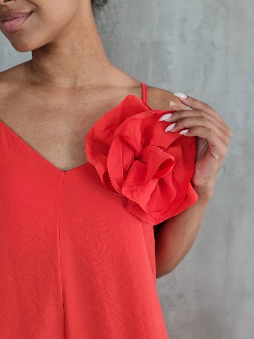 Комбинезон Motel на тонких лямках с брошью алый, фотография №6