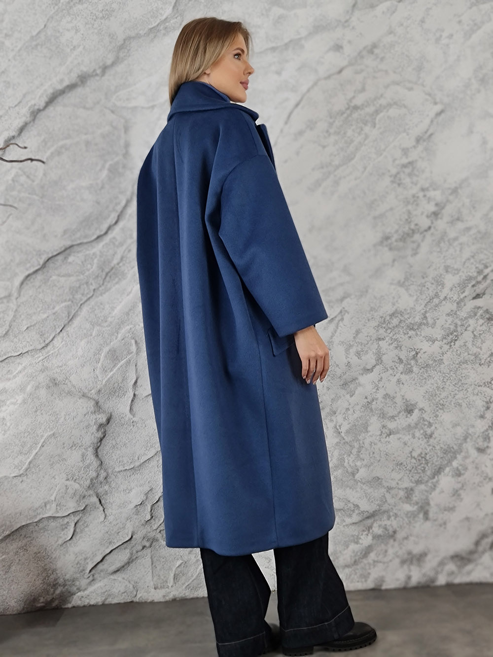 Пальто Imperial oversize с карманами синее, фотография №3