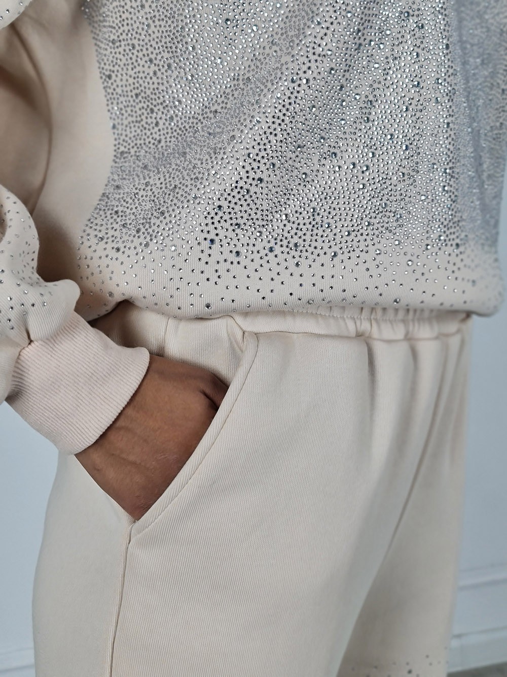 Костюм CHANCE OFF со стразами бежевый , фотография №5