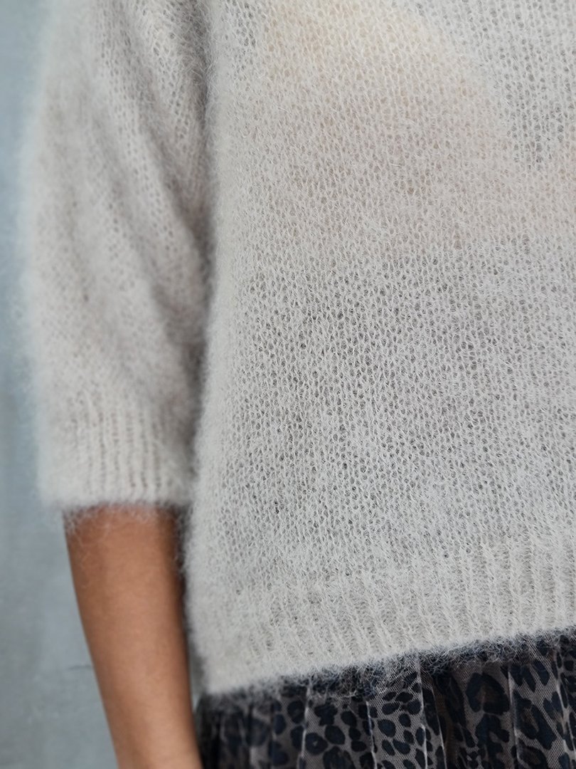 Джемпер Adele & Beautty tricot бэби мохер бежевый, фотография №4