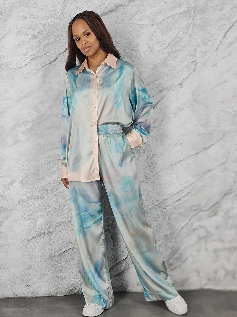 Костюм KOTHE атласный бирюзовый, фотография №2