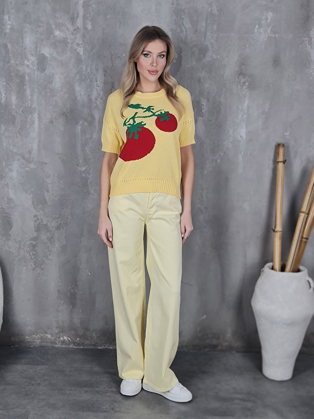 Джемпер Barbara Alvisi с коротким рукавом вязанный с томатами желтый, фотография №2