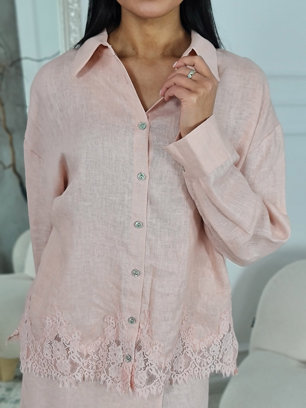 Рубашка Atelier Emi с кружевом пудра, фотография №5