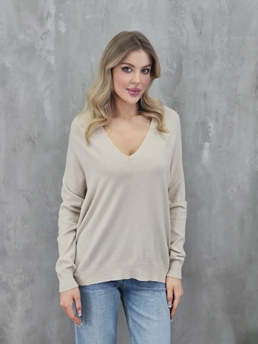 Джемпер Imperial длинный рукав v вырез кремовый, фотография №1