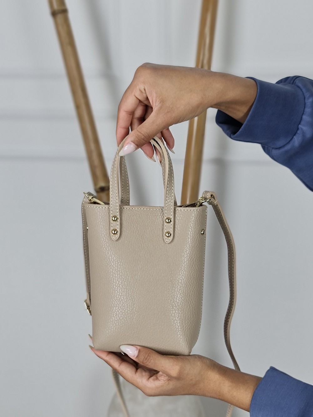 Сумка маленькая бежевая, фотография №1