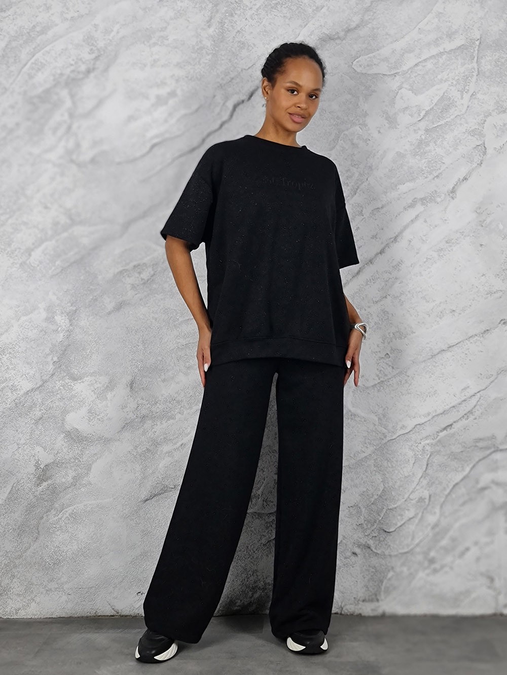 Костюм MOOIJ с блестками футболка и брюки черный, фотография №1