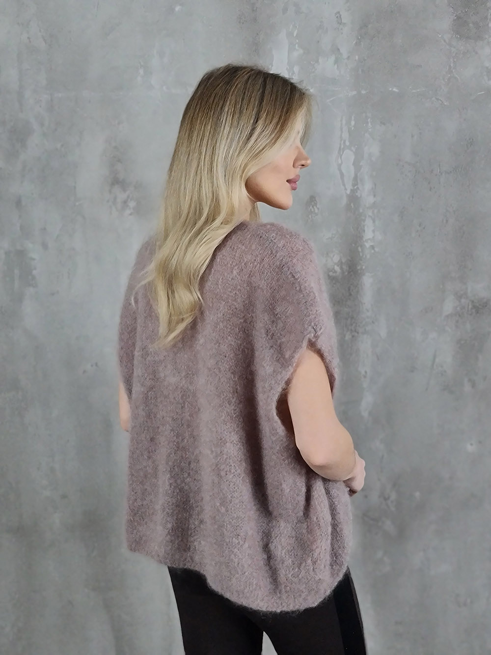 Жилет кид мохер плотная вязка шоколад, фотография №3