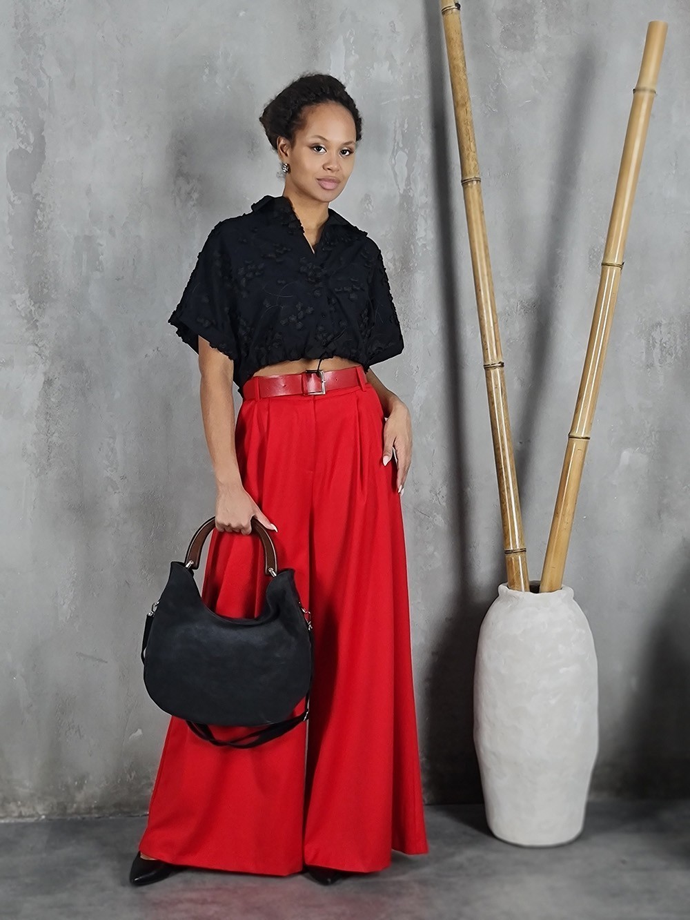 Сумка Leather Country натуральная замша с деревянной ручкой черная, фотография №2