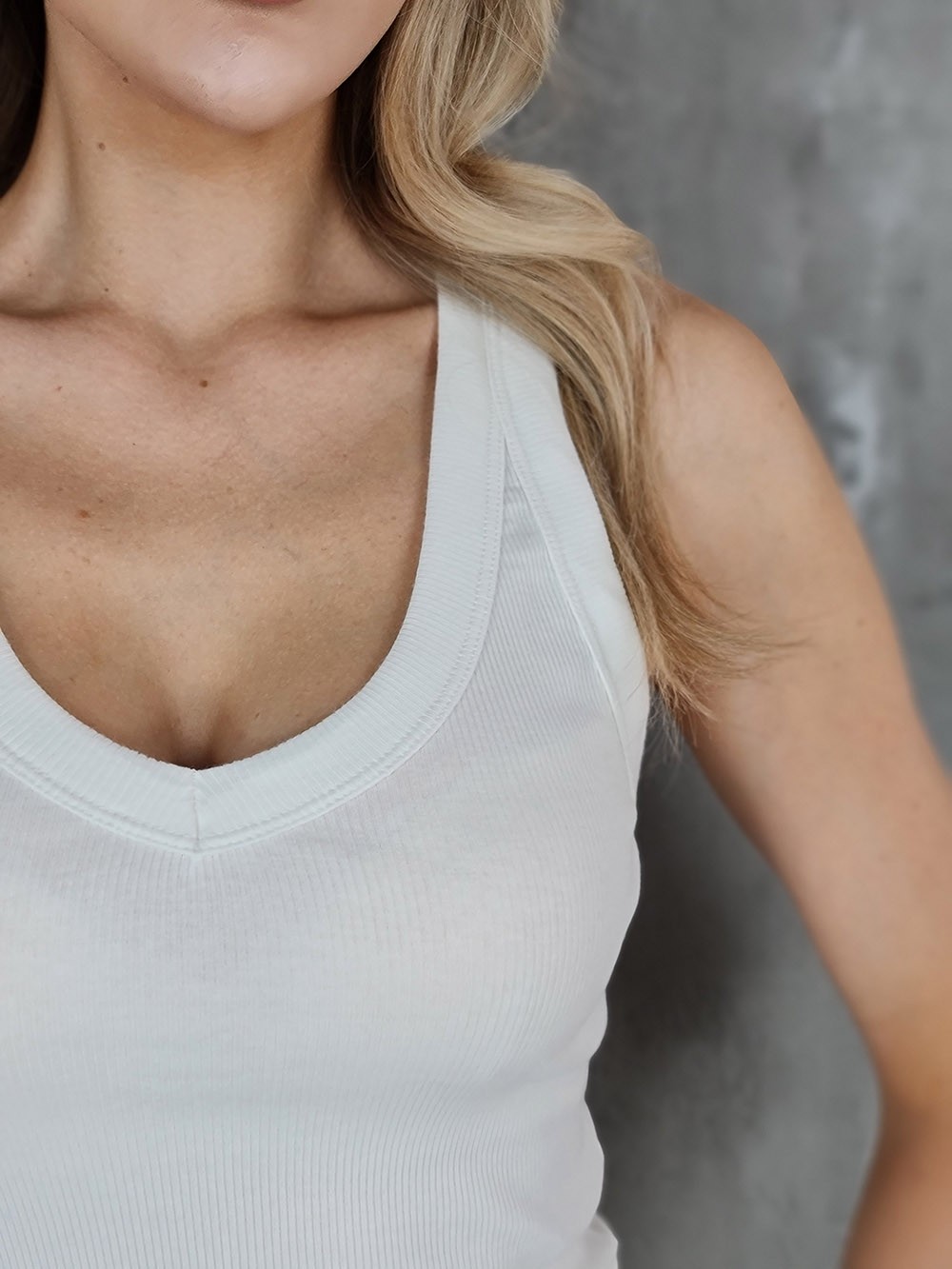 Топ Vicolo с V-вырезом белый, фотография №2