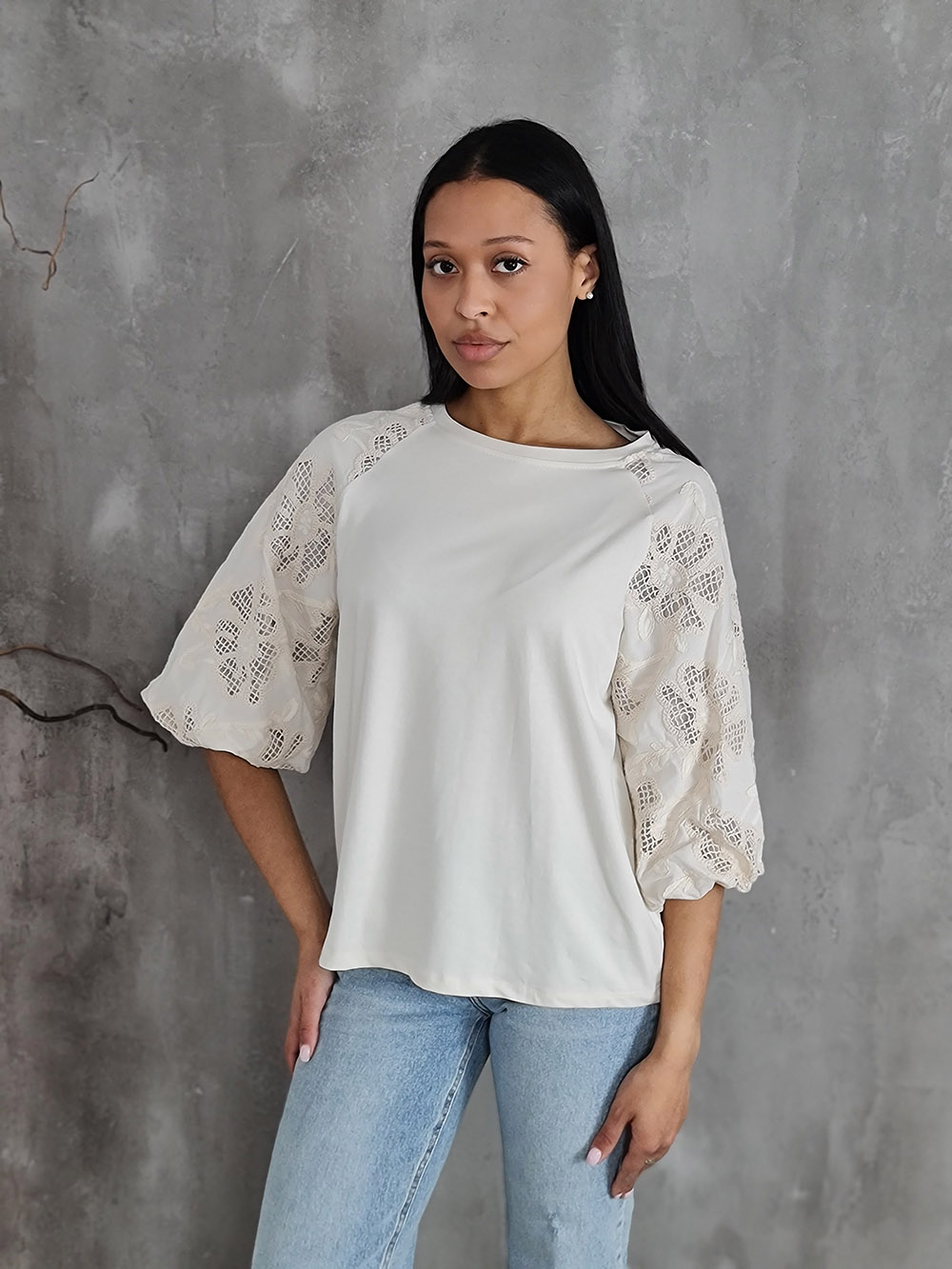 Футболка MIHOs с кружевными рукавами фонариками кремовая, фотография №1