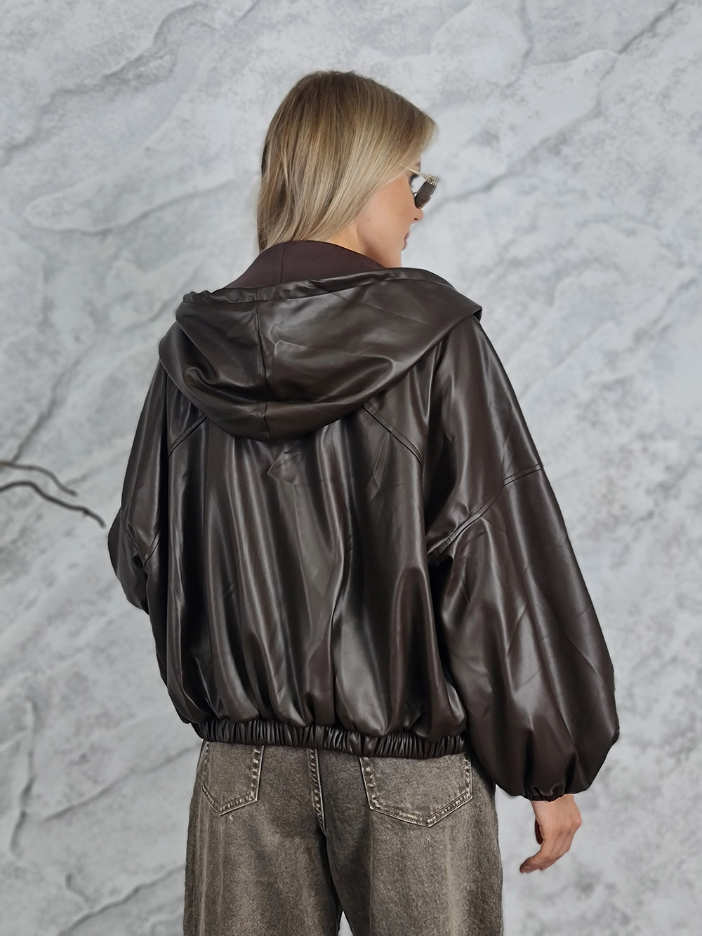 Бомбер Imperial с капюшоном шоколад, фотография №4