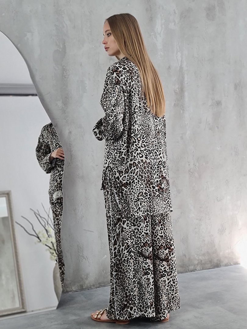 Костюм MIHO'S рубашка и брюки леопард, фотография №3
