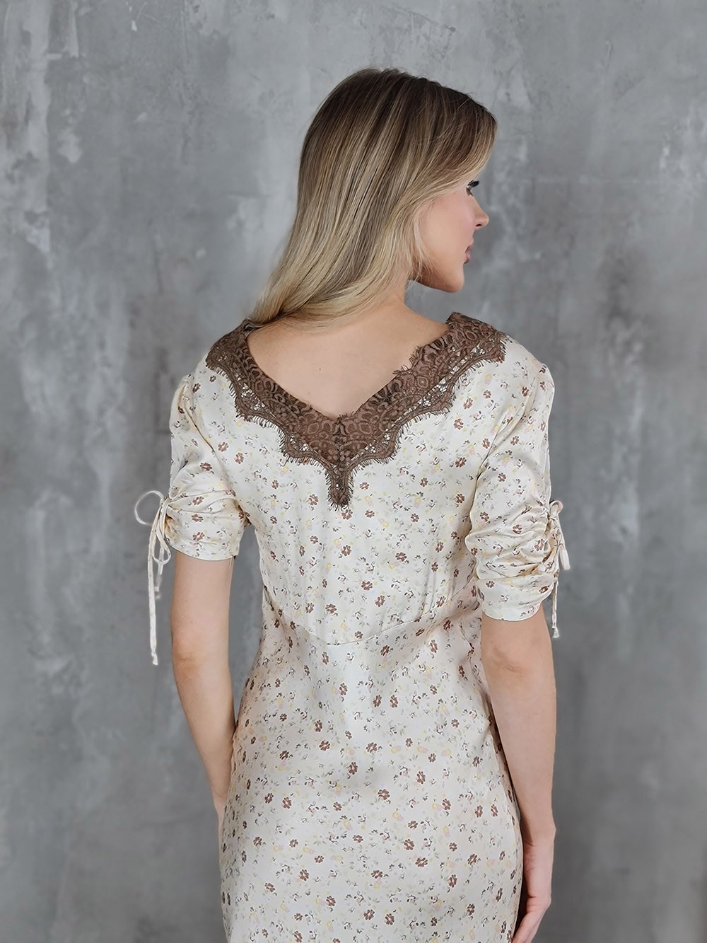 Платье Imperial принт цветы с коричневым кружевом молочное , фотография №4