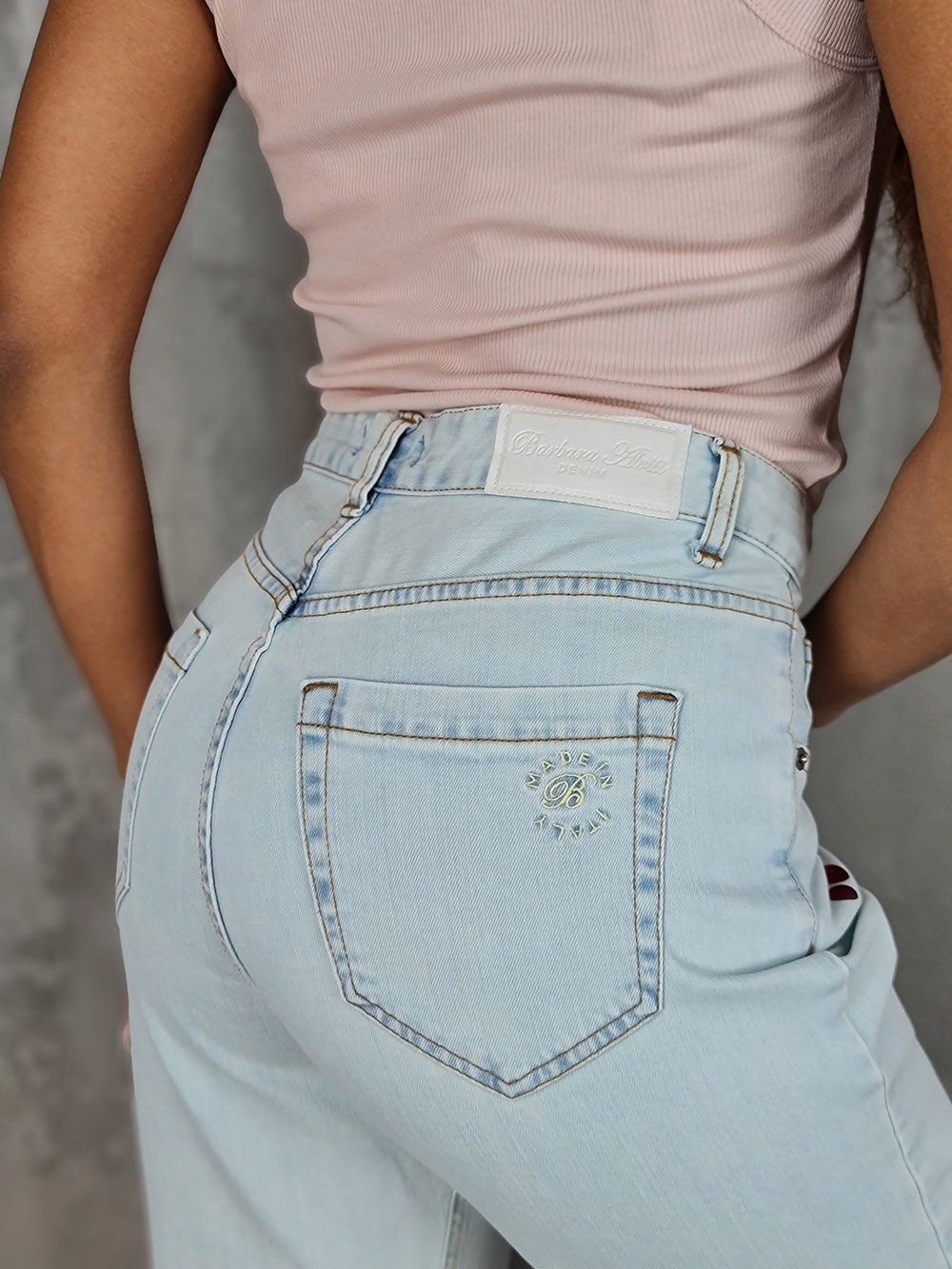 Джинсы Barbara Alvisi с принтом вишенки голубые, фотография №4