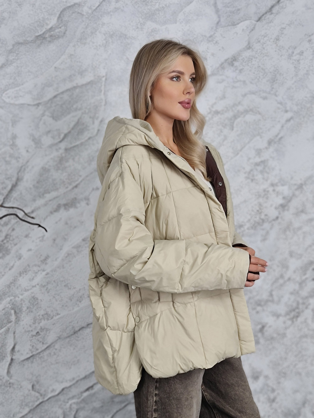 Куртка DEGREES шоколадный подклад с заклепками по бокам кремовая  , фотография №5