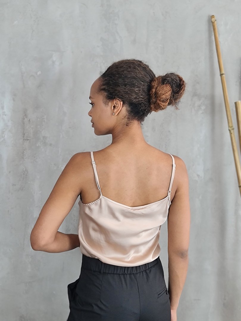 Топ CLOTHÉ атласный на тонких бретелях пудровый, фотография №4
