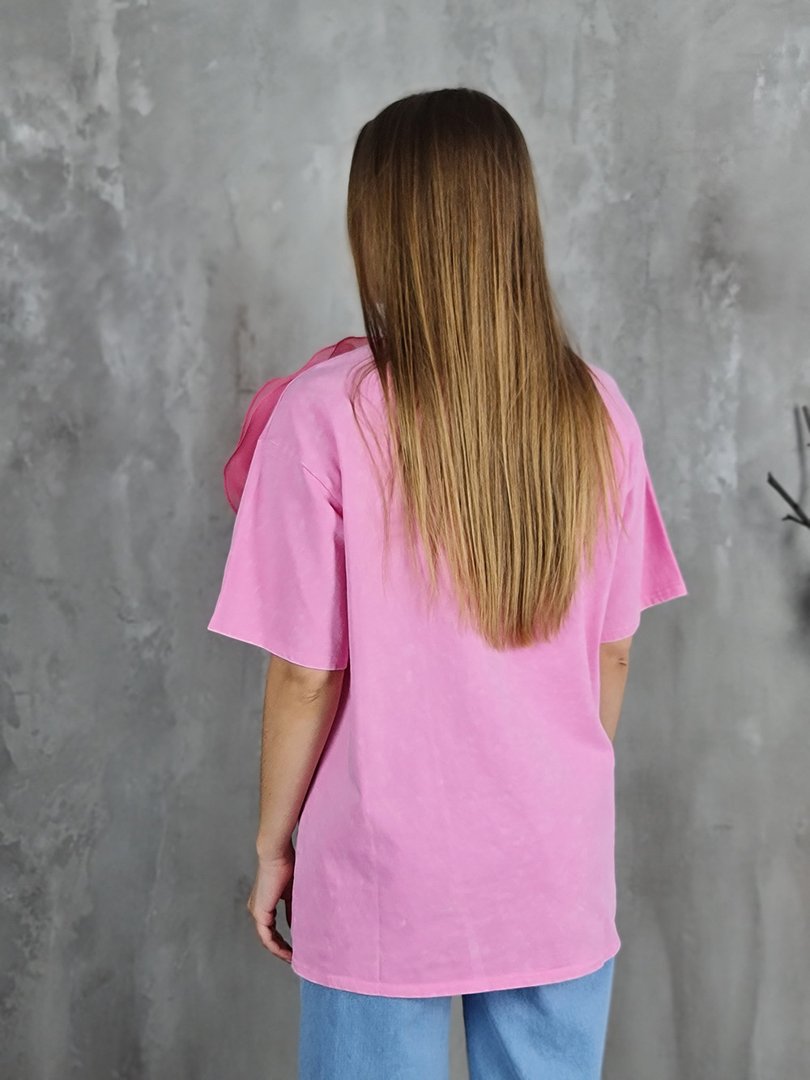 Футболка MOCHY с розовым воздушым цветком слева бабл-гам, фотография №2