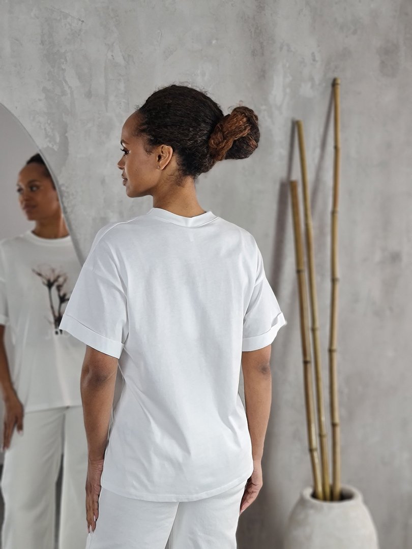 Футболка Imperial принт цветочки со стразами надпись COOL белая, фотография №3