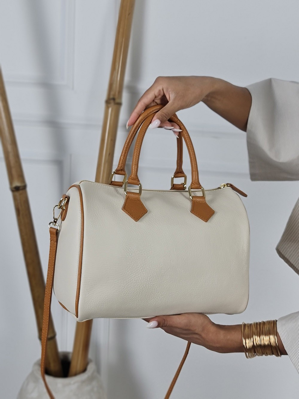 Сумка из натуральной кожи молочная с бежевой вставкой большая, фотография №3