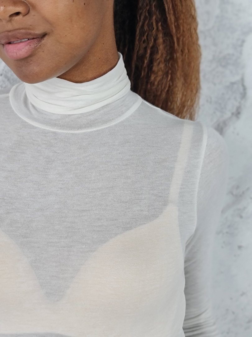 Водолазка Naiif белая, фотография №3