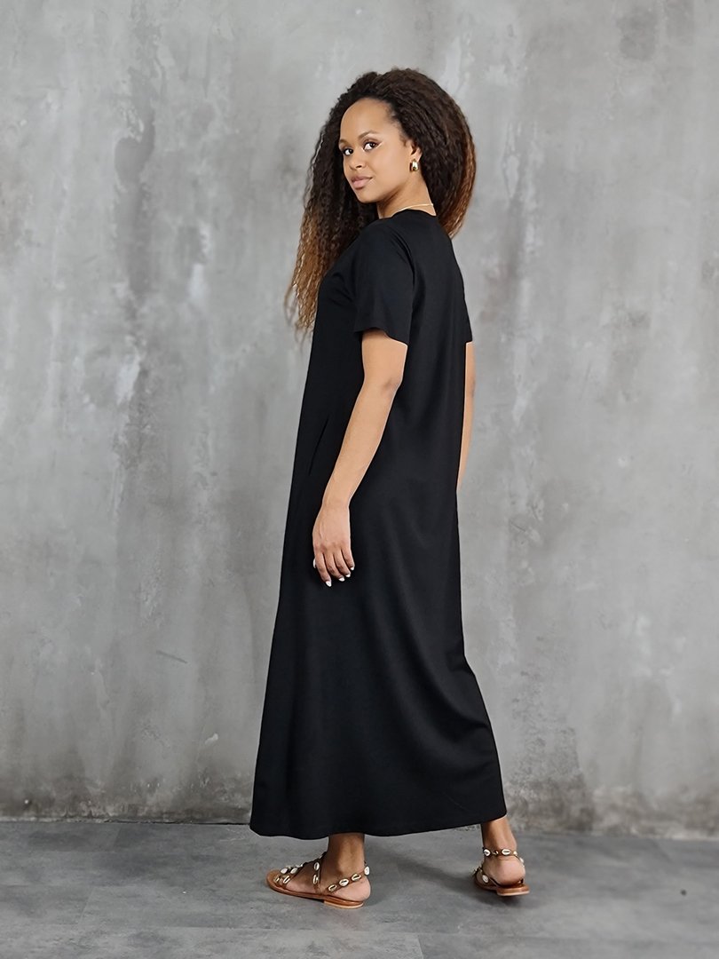 Платье Imperial свободное с кулоном цветком черное, фотография №4