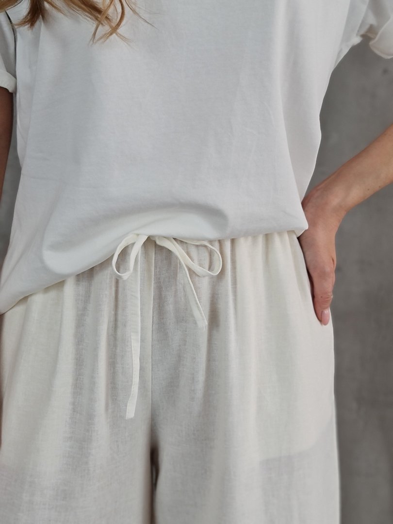 Брюки MIHO'S свободные на резинке белые, фотография №3