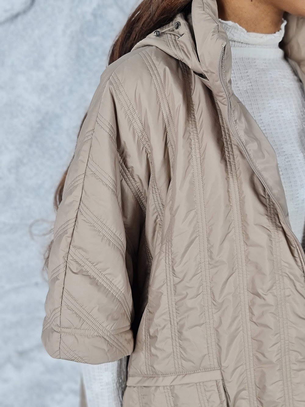 Куртка Monte Cervino рукава летучая мышь с капюшоном карамель, фотография №2