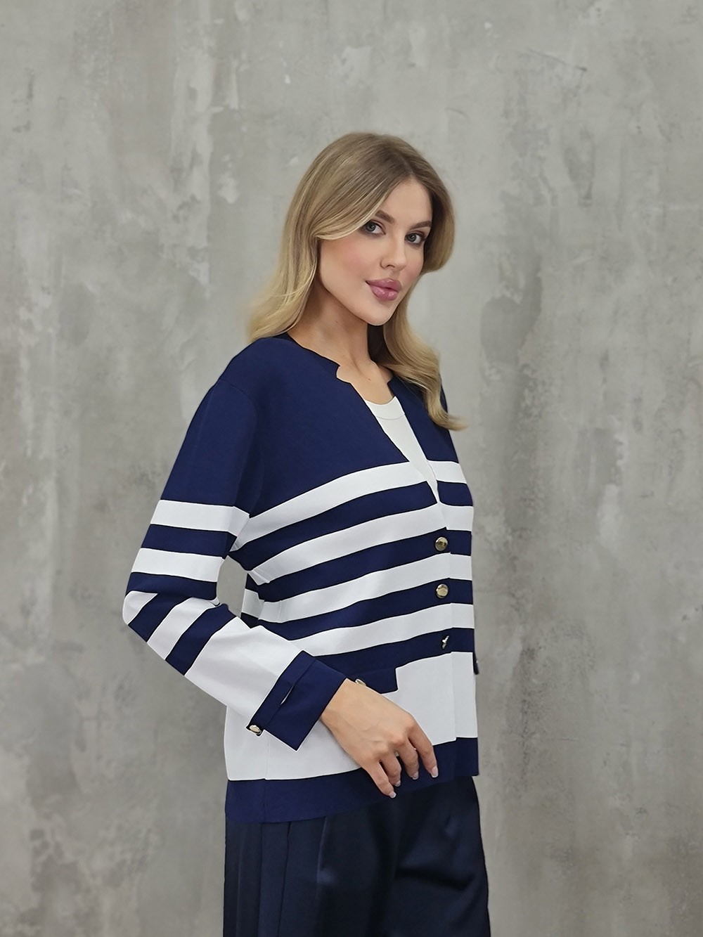 Кардиган PAQUITO с золотыми пуговицами в полоску темно-синий, фотография №2