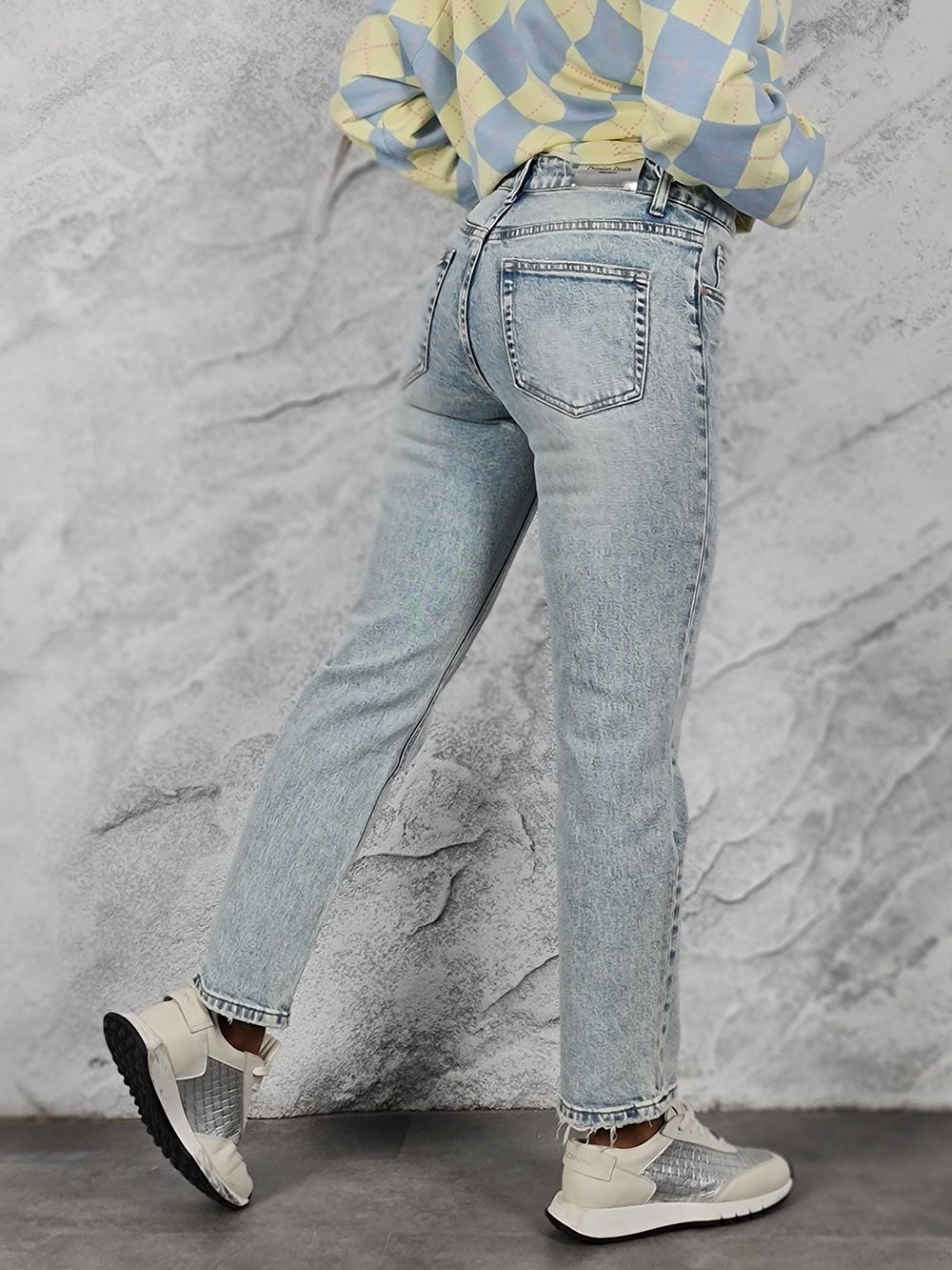 Джинсы Miss Bonbon с потертостями голубые , фотография №4