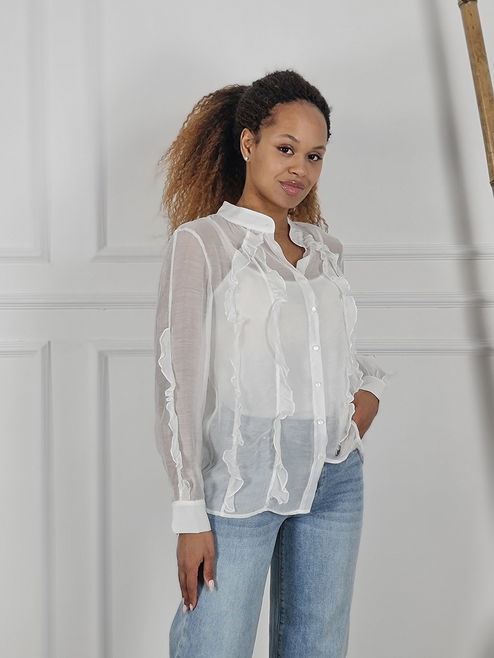 Рубашка CLOTHÉ с рюшами белая, фотография №1