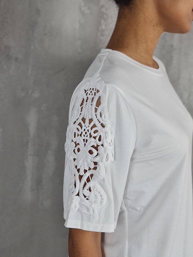 Футболка li.fe style с кружевом на рукавах белая, фотография №4