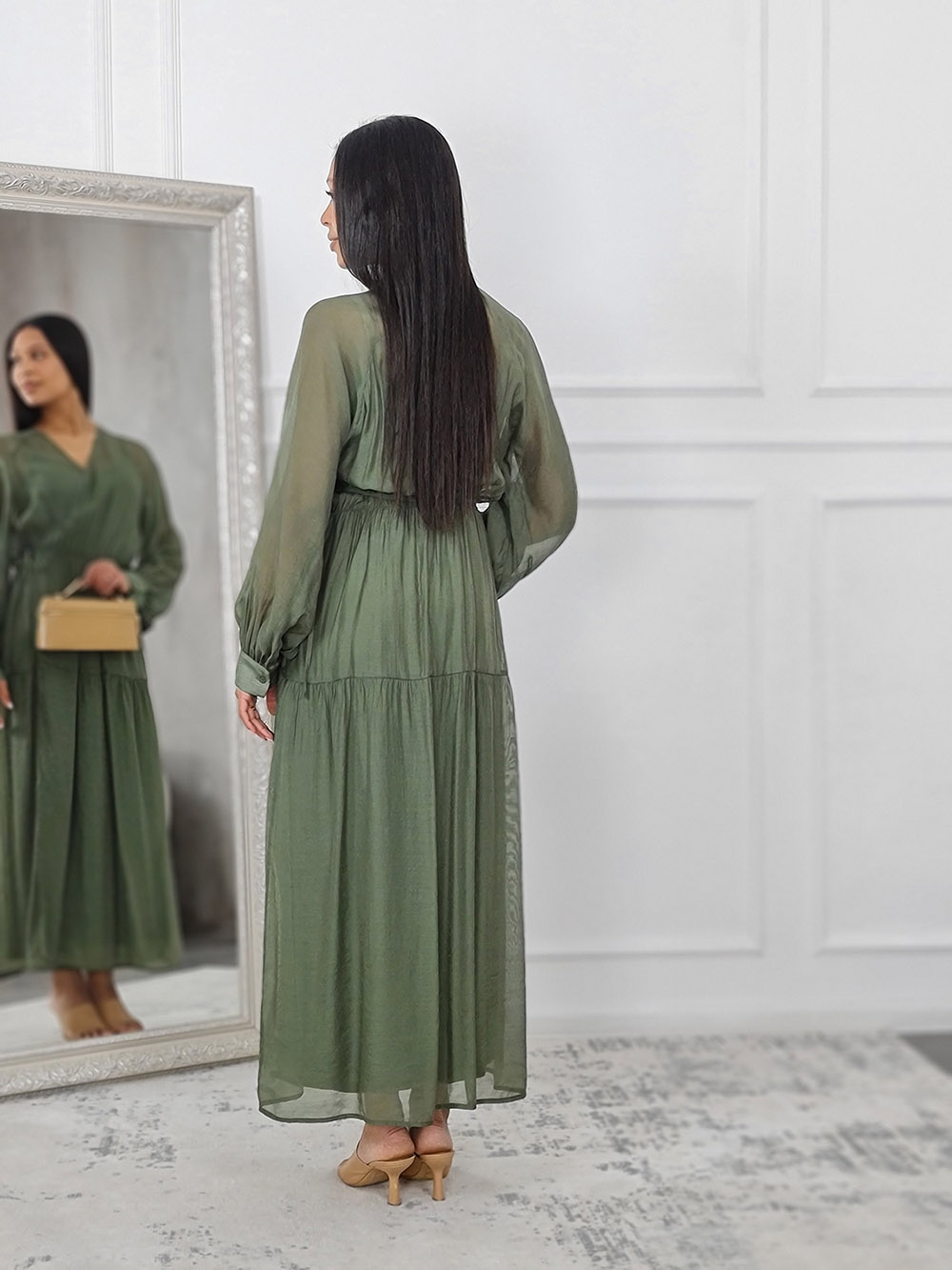 Платье CLOTHÉ на запах полупрозрачное хаки, фотография №3