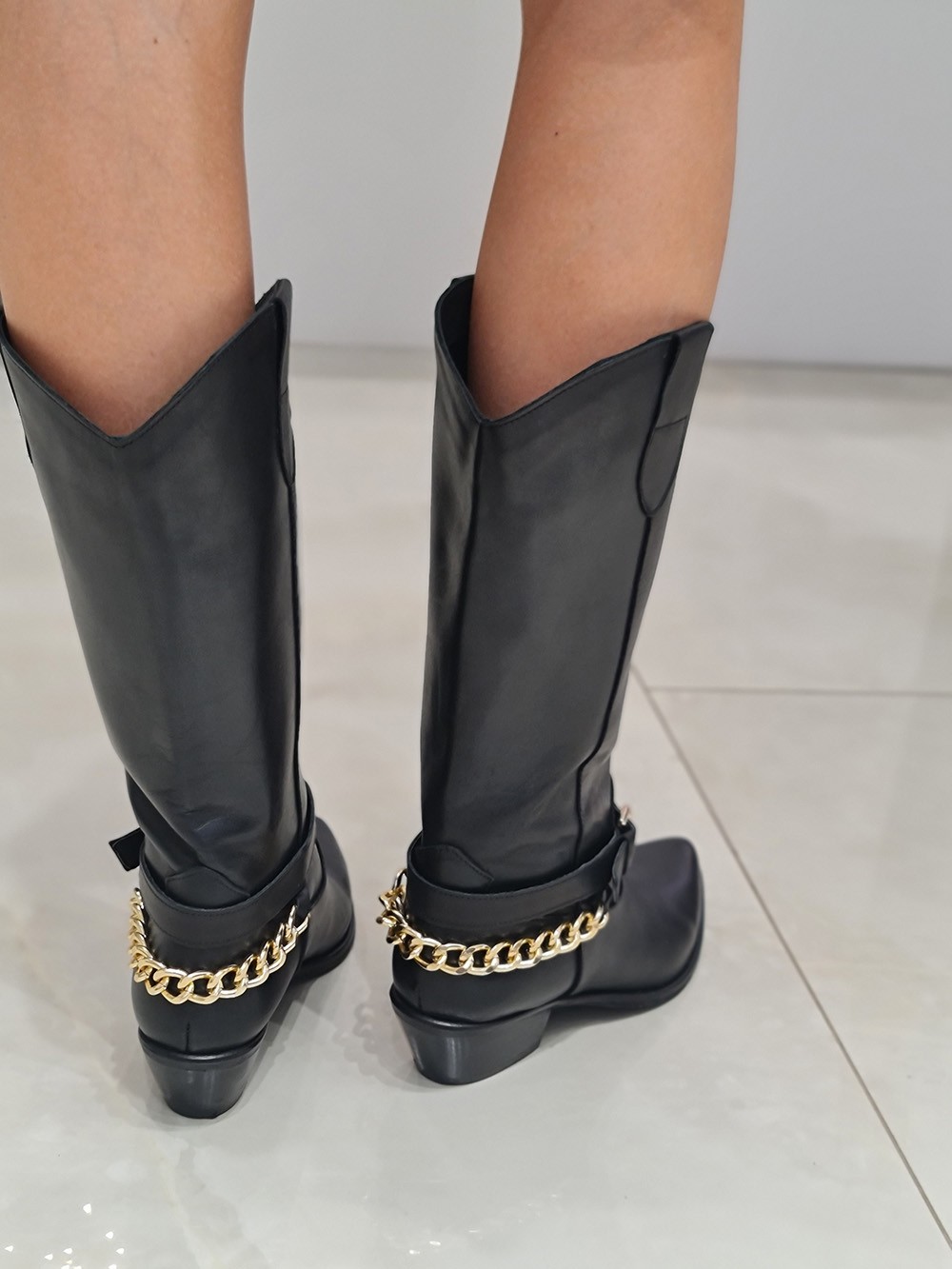 Сапоги Vitello Nero с декором нат. кожа черные, фотография №2