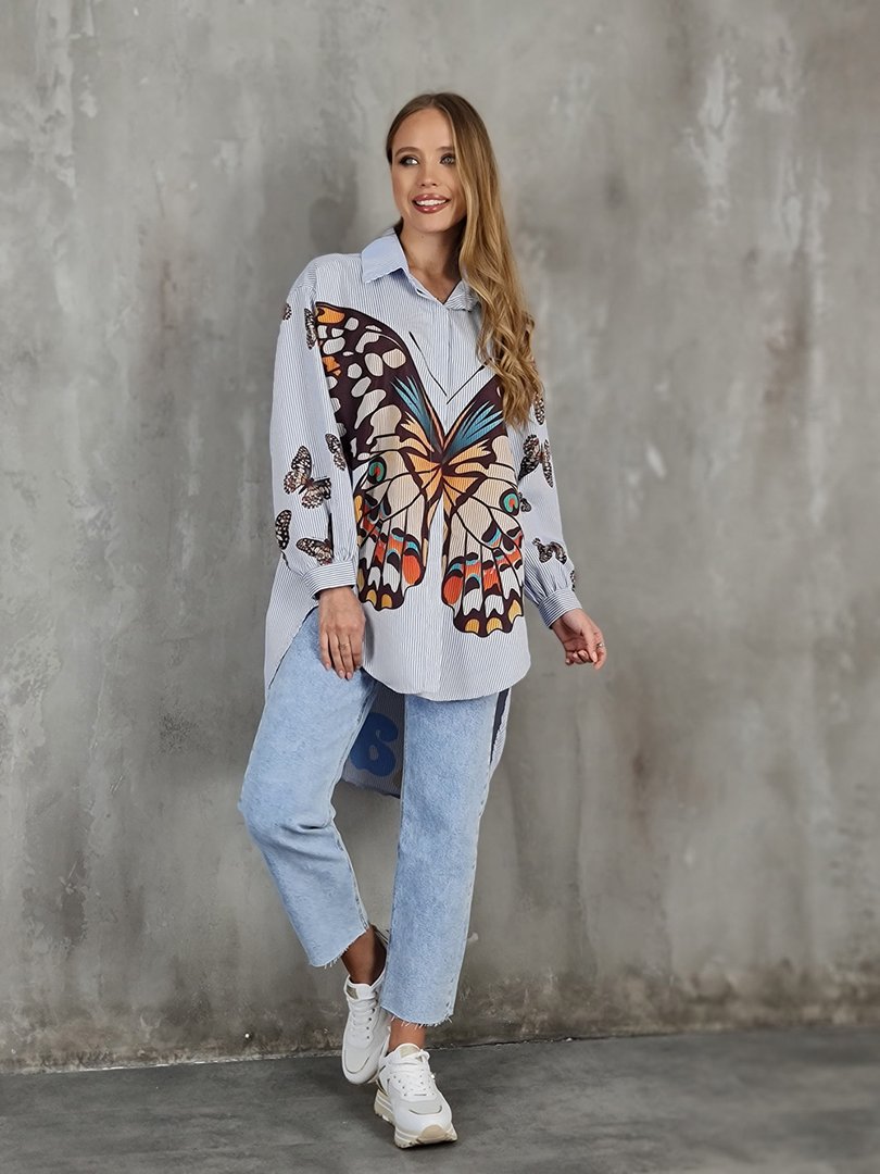 Рубашка Joleen удлиненная с принтом в виде бабочек голубая, фотография №2