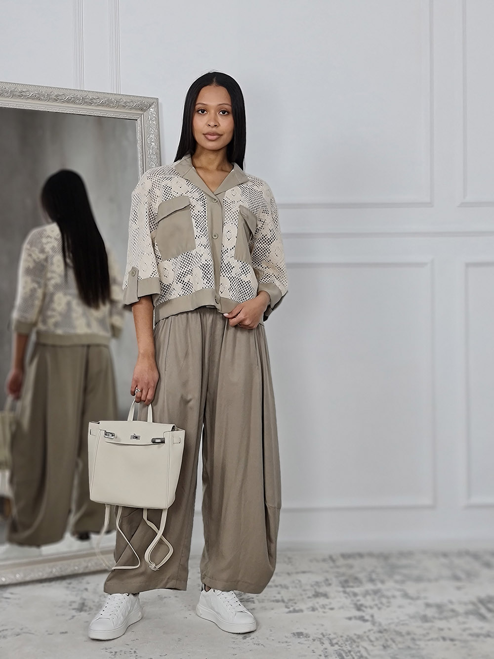 Куртка MIHOs в сетку с карманами на круди бежевая , фотография №2