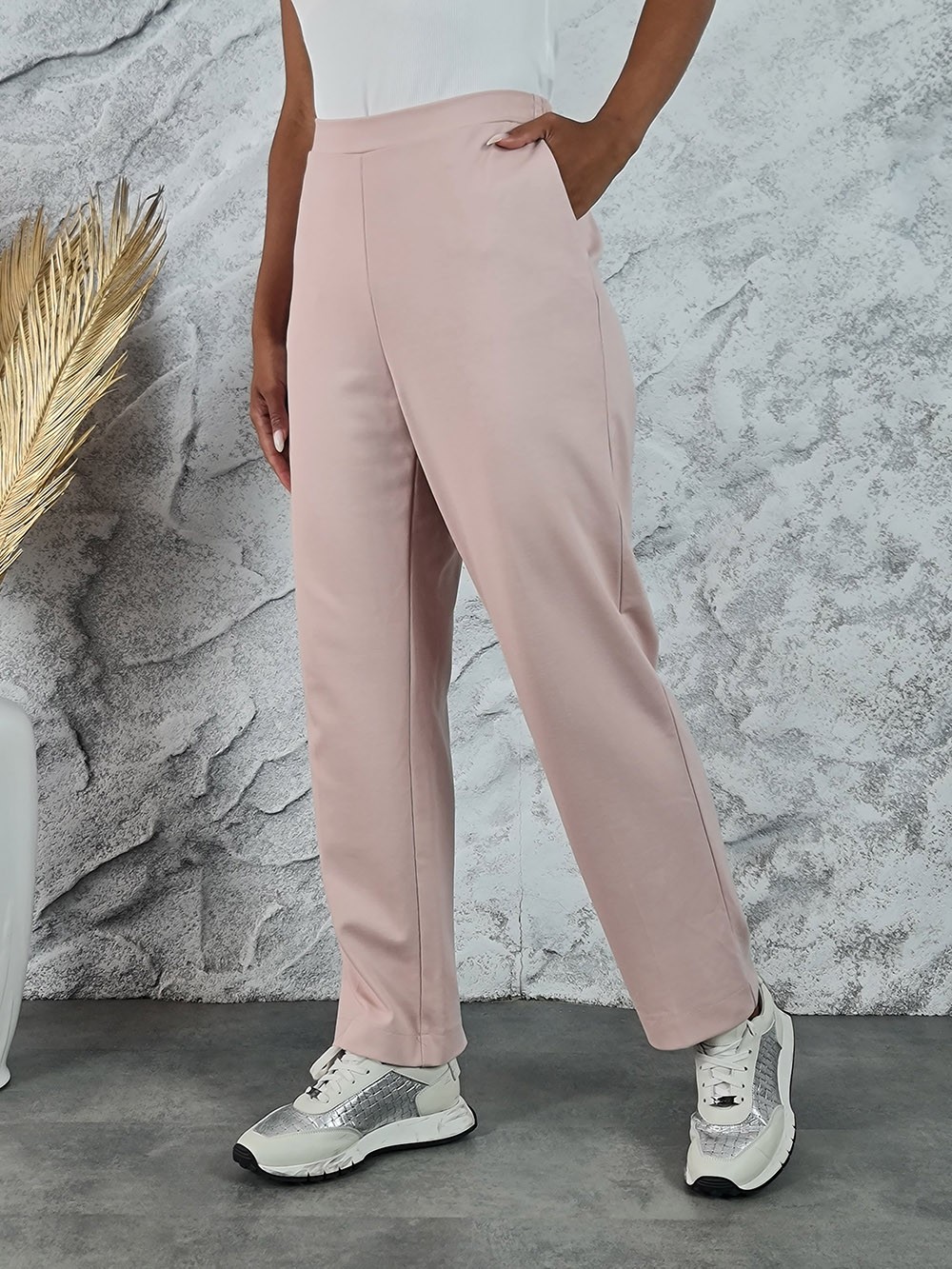 Брюки Imperial легкие на резинке пудра, фотография №2