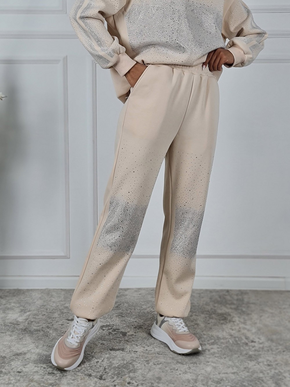 Костюм CHANCE OFF со стразами бежевый , фотография №4