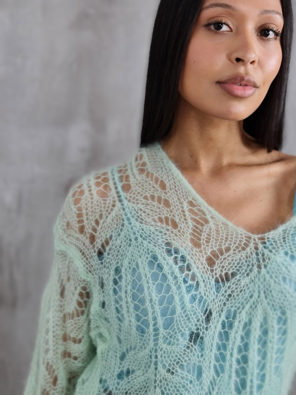 Джемпер Silk new v вырез мохер ментол, фотография №2