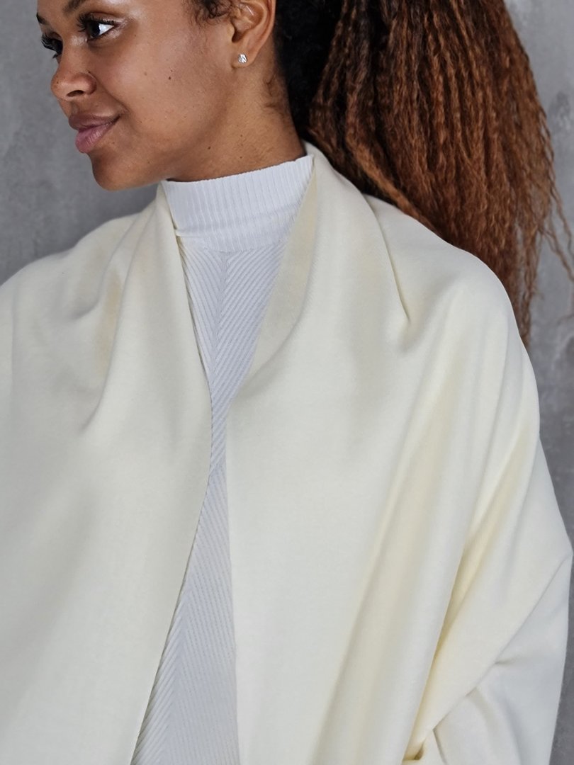 Палантин Grace кашемировый молочный , фотография №3