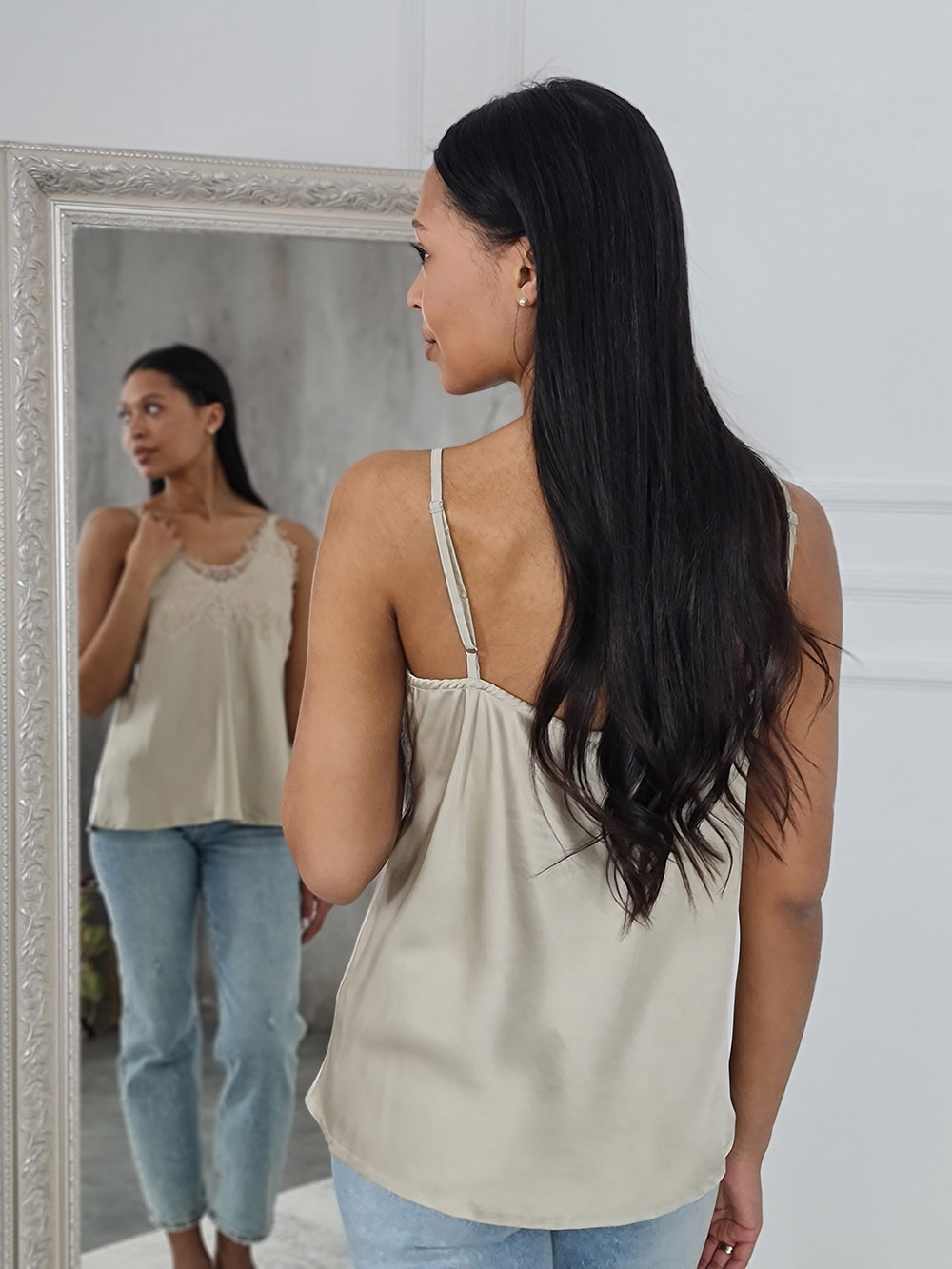 Топ на бретелях CLOTHÉ с кружевом на груди бежевый, фотография №4