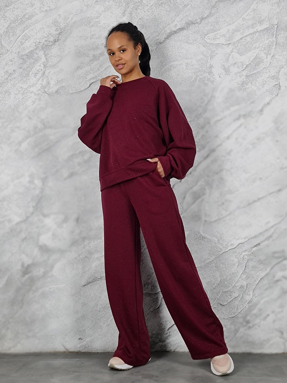 Костюм MOOIJ с блестками свитшот и брюки винный, фотография №1