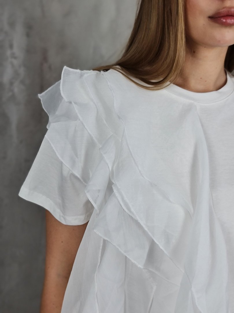 Футболка ELSA.M с воланами на боку белая, фотография №4