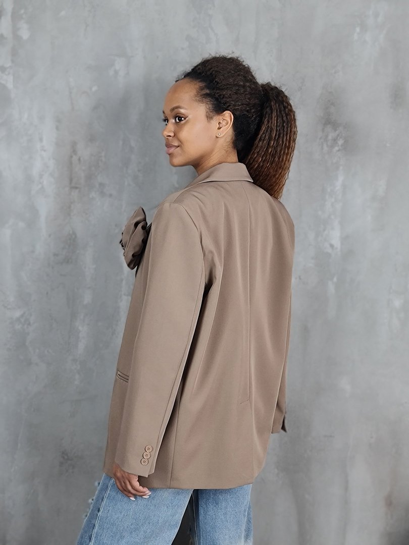 Пиджак Vicolo с брошью розой мокко, фотография №4