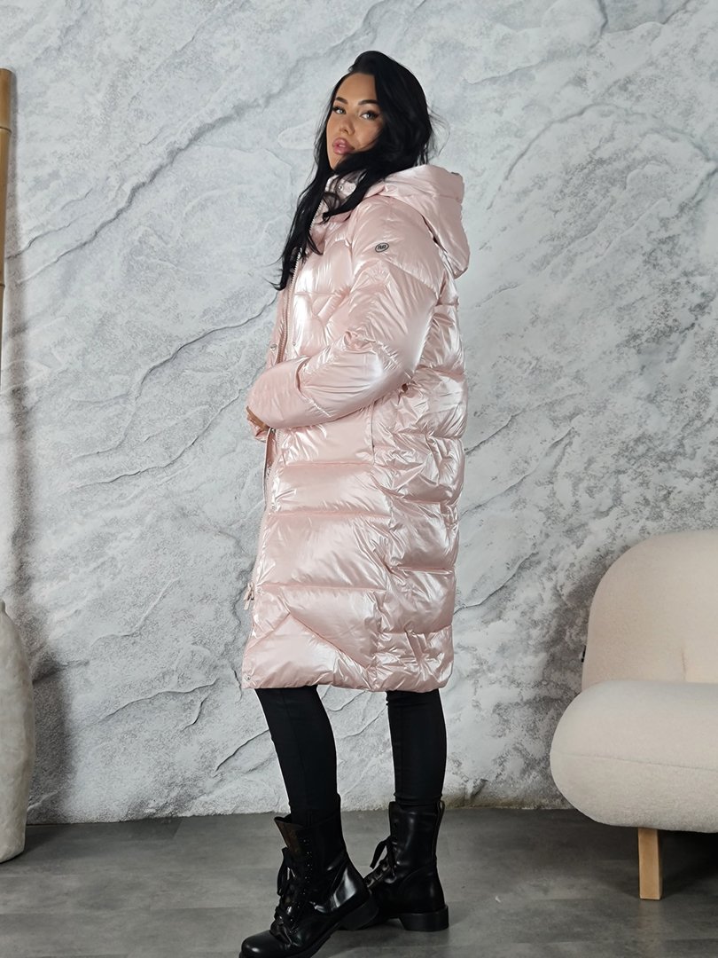 Пуховик Rinascimento пудровый, фотография №5