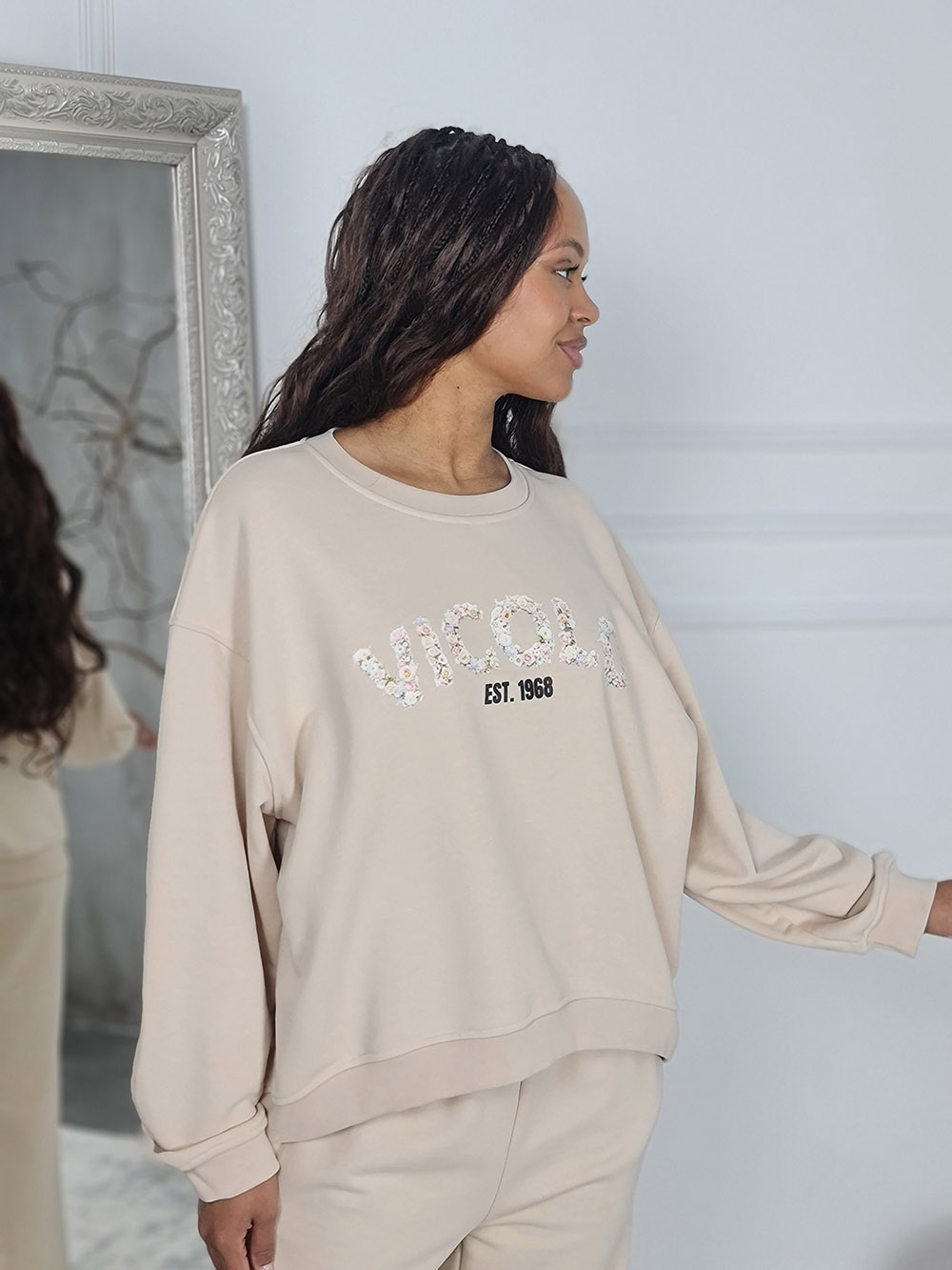 Костюм Vicolo брюки и свитшот бежевый, фотография №2